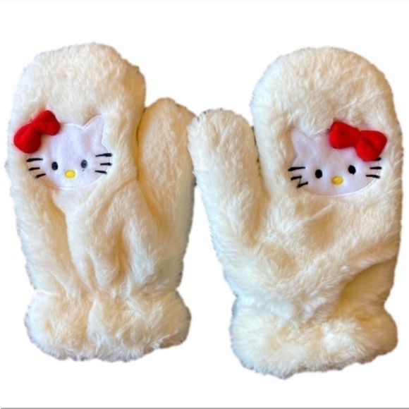 Kawaii Sanrio Plush White Hello Kitty Mittens. NEW - Picture 1 of 4